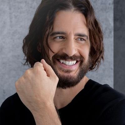 McTavish41917's profile picture. this is my personal private account on x❤️
is me Jonathan Roumie