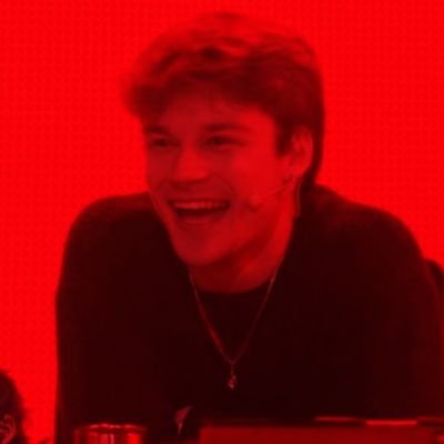 studynamjoon's profile picture. medicina 4/12 | ⚤︎