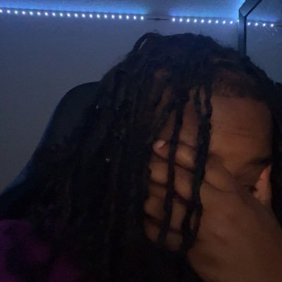 wrldjez's profile picture. 