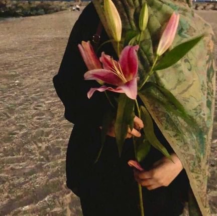 byama_ng's profile picture. Bismillahir Rahmanir Rahim.   لَا إِلَٰهَ إِلَّا ٱللَّٰهُ📍Modest fashion.