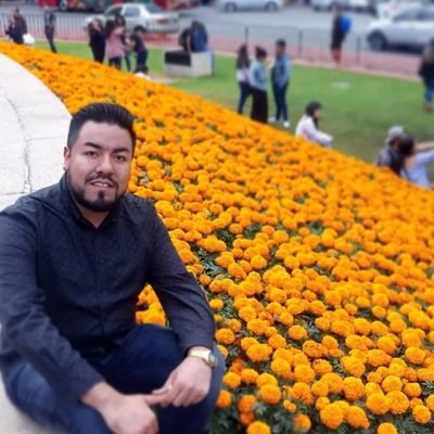 AlCesarDale's profile picture. “Solo existe hoy, Mañana aún no llegó
... Y el ayer se fue” 🎶 🎸