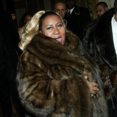 twirlingaroundg's profile picture. 🧞‍♀️ Dedicated to making “@tracym2220_” look like the ugly weak ass hatin ass hoe she has always been 😘