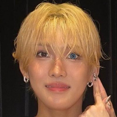 aotsumino's profile picture. adult • 🌙 🌊 🌙 • valden fan • diary