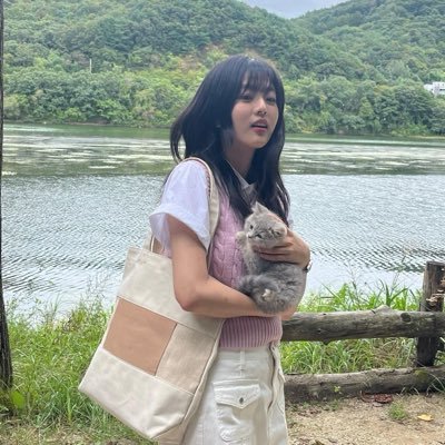 jaeinfilm's profile picture. kdrama , kfilm & kpop    /   15