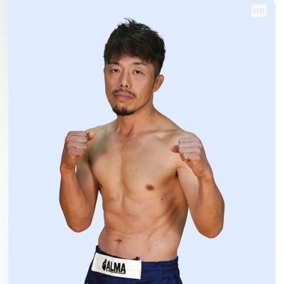 sinkenzan's profile picture. MMA Zジム所属、プロ修斗戦績。9戦3勝4敗2分。
キャンプ系YouTuber。
YouTubeチャンネル「RIO CAMP-TV 」へは、こちらからhttps://t.co/Yn5zgOiv7J

個人チャンネル「シン・ケンザン」も宜しくお願いします！