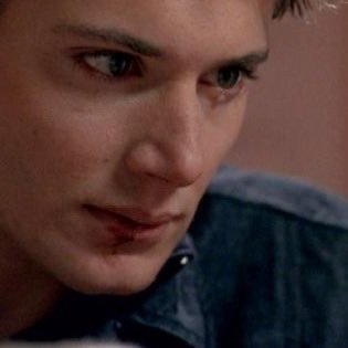 yurillemon's profile picture. DO I CREEP YOU OUT??????