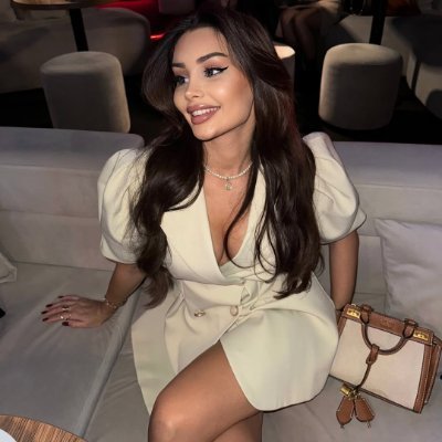 mark28729139154's profile picture. New York 📍 
I love coffeeI'm passionate about travel👭
Hobbies ⬇️⛳️🎿🤿🪂
I love all the beautiful things in the world and enjoy sharing them with others 💕