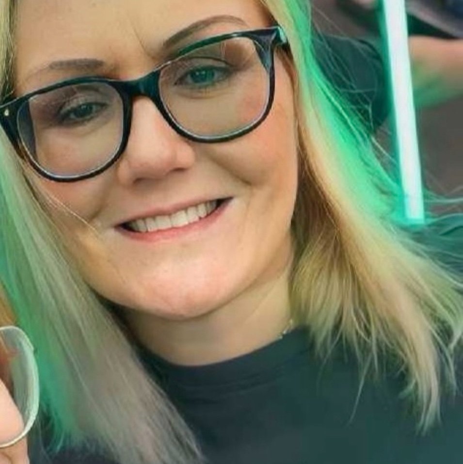 JenniferCov3ew's profile picture. 