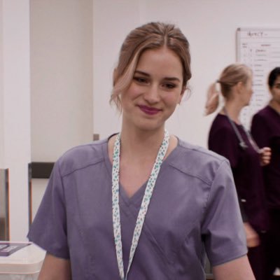 knowsstars's profile picture. 