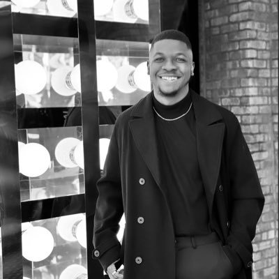 tobii_ibinks's profile picture. Unbothered