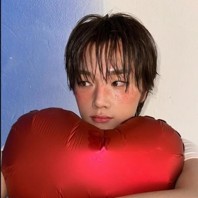 gaonspizza's profile picture. 🩺 | #가온 #정수 #종섭 | 𝗍һᥱrᥱ's ᥆ᥒᥣᥡ mᥙsіᥴ, s᥆ 𝗍һᥲ𝗍 𝗍һᥱrᥱ's ᥒᥱᥕ rіᥒg𝗍᥆ᥒᥱs - ᥲm | https://t.co/iQrc3SPB16 p1ece! | 09' | .✦