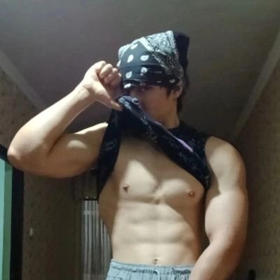 GitaeAngel's profile picture. Your 6'5 bf with 10 inch dih
sub for more 👇😉