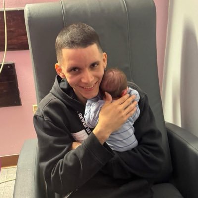 Vejuko's profile picture. Right now? Im focused on being the Best that i could be 👨🏻👶🏼