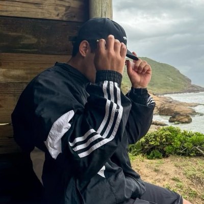 crfxj's profile picture. 