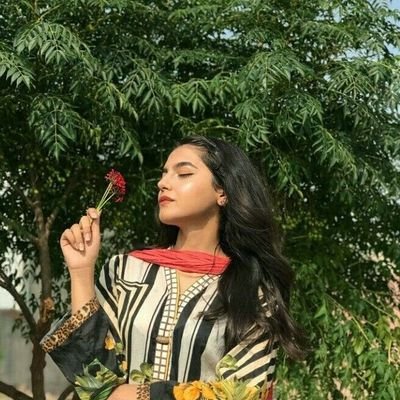 @snehahu_