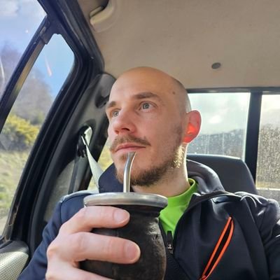 branko_h's profile picture. Crea hilos más fácil: 
https://t.co/M5g03awIGo