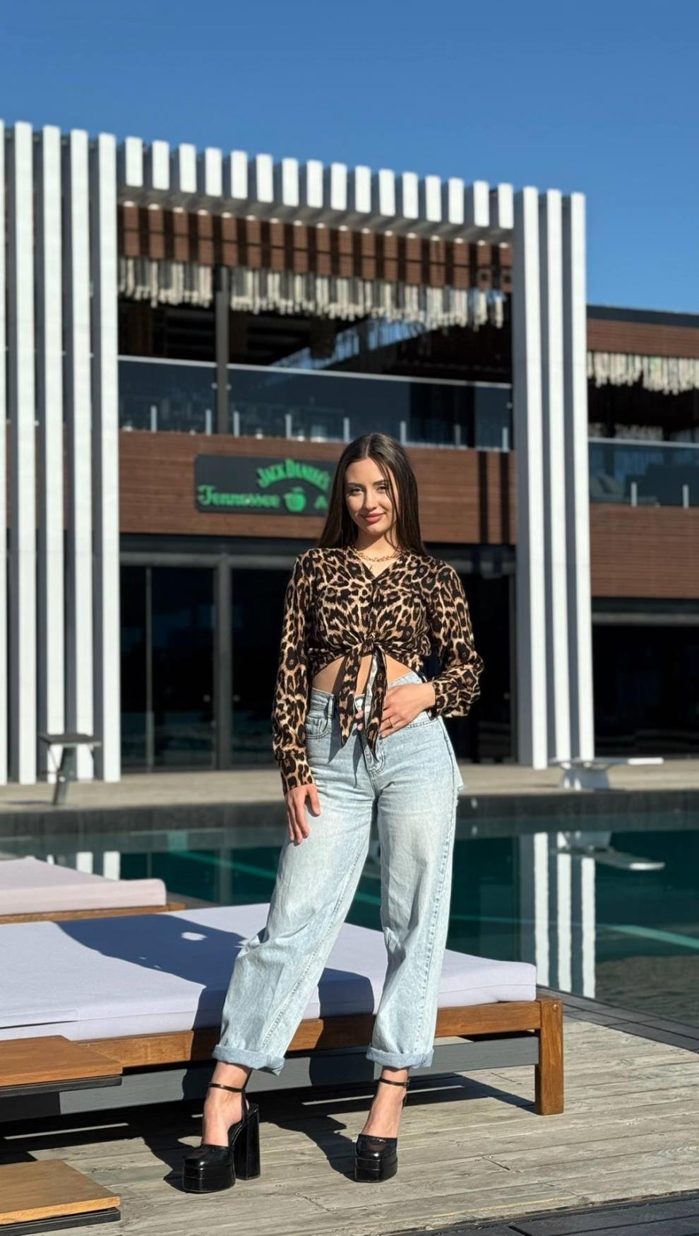 renae49378's profile picture. 💋 soft chaos, golden calm ✨💫 @B1ankalove