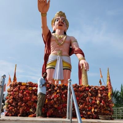 privilegedcaste's profile picture. expressing my thoughts

#yogifan #JaishreeRam