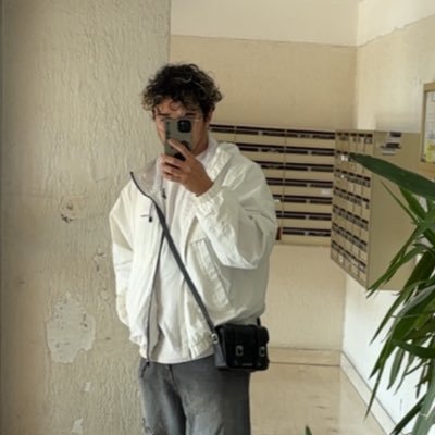 asuura__'s profile picture. ig: asuura_