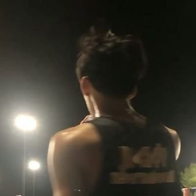 edwardimorr's profile picture. ga sarungan