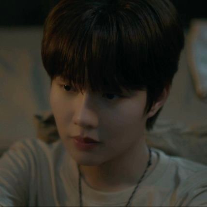 yiyivep's profile picture. bl stan🥰