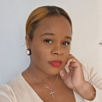 AndSheBecame's profile picture. God’s Girl. I'm Expensive. 🪔