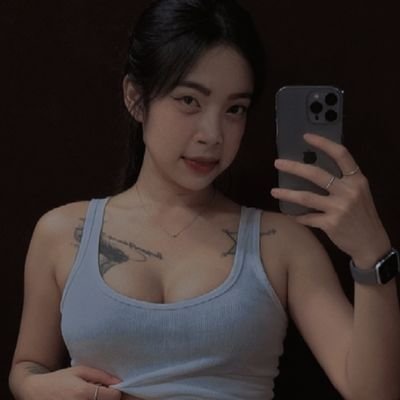 bellslip514's profile picture. 