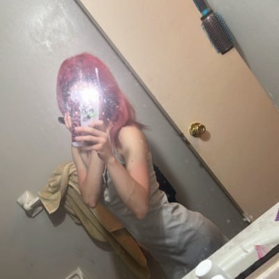 BabyBriOnnaMove's profile picture. NKY📍 Insta:Cbfwtrap_baby 🔌💙 ♓️3/5 Telgram: @BabyBriGetsPaper 🐶🌎ACESWORLD2024🐶🌎 Dm Of Creator Link available and more