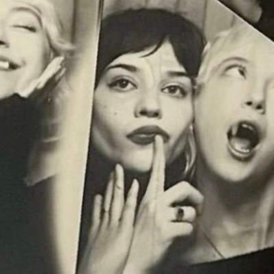 daphsmoon's profile picture. “For me, it's better to wake up with a paintbrush than a knife in my hand.” 🖤 a collection of films, horror, musicals, books, tv, flowers, cooking, & cats.