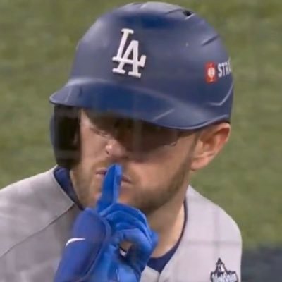 TrustSwisho's profile picture. God Bless Kevin Conroy 🕊️🦇 🇵🇸 G14 Classified | Dodgers | 49ers