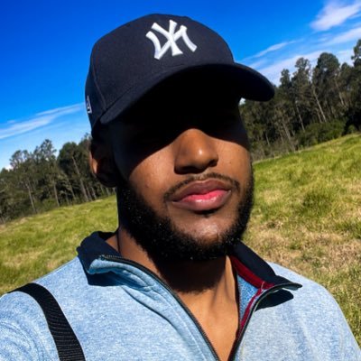 ismartzdev's profile picture. 