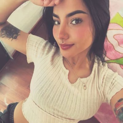 lorolorenzoo_'s profile picture. 