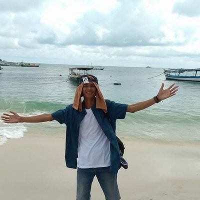 adityaTHEMOVIE's profile picture. Profile picturenya dibilang kayak maskot sama wanita cantik ini 👉 @I_KathrinaJKT48 👈 Jika namamu mau ada di sini, izin sama dia 👆