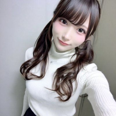 kaymarks's profile picture. 20代のえち垢です🐰おとな動画気になる人は【動画みたい】でDM💭フォロー必須／本人が直接返してます✍️定期さん希望は住み教えてね💌未成年NG