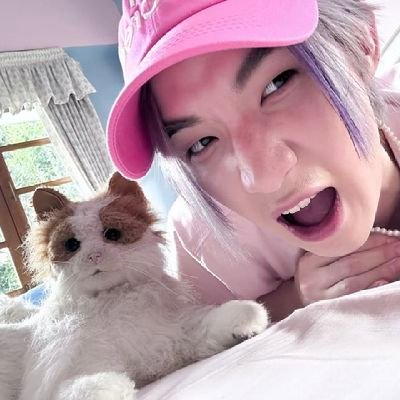 _jujunenet's profile picture. ᶠᵏ ᵐʸ ᵖᵃʳᵉⁿᵗˢ ᵗᵒᵒ

A ALFA DOS PASSIVAS
HONGKITTY BABYY 
🪐