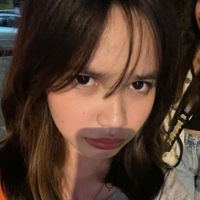 arwenley's profile picture. 