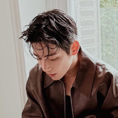 bluesphille's profile picture. 𝐅𝐢𝐜𝐭𝐢𝐨𝐧𝐚𝐥 𝐂𝐡𝐚𝐫𝐚𝐜𝐭𝐞𝐫 — 1995. Deep dive into movie, amazingly pretty Rua become my muse.