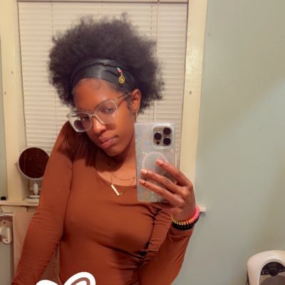 Nadj_Mahal's profile picture. She/Her|Cap 🌞 Cap ⬆️ Gem 🌙| BLM| MTS Stan| 🇵🇸|