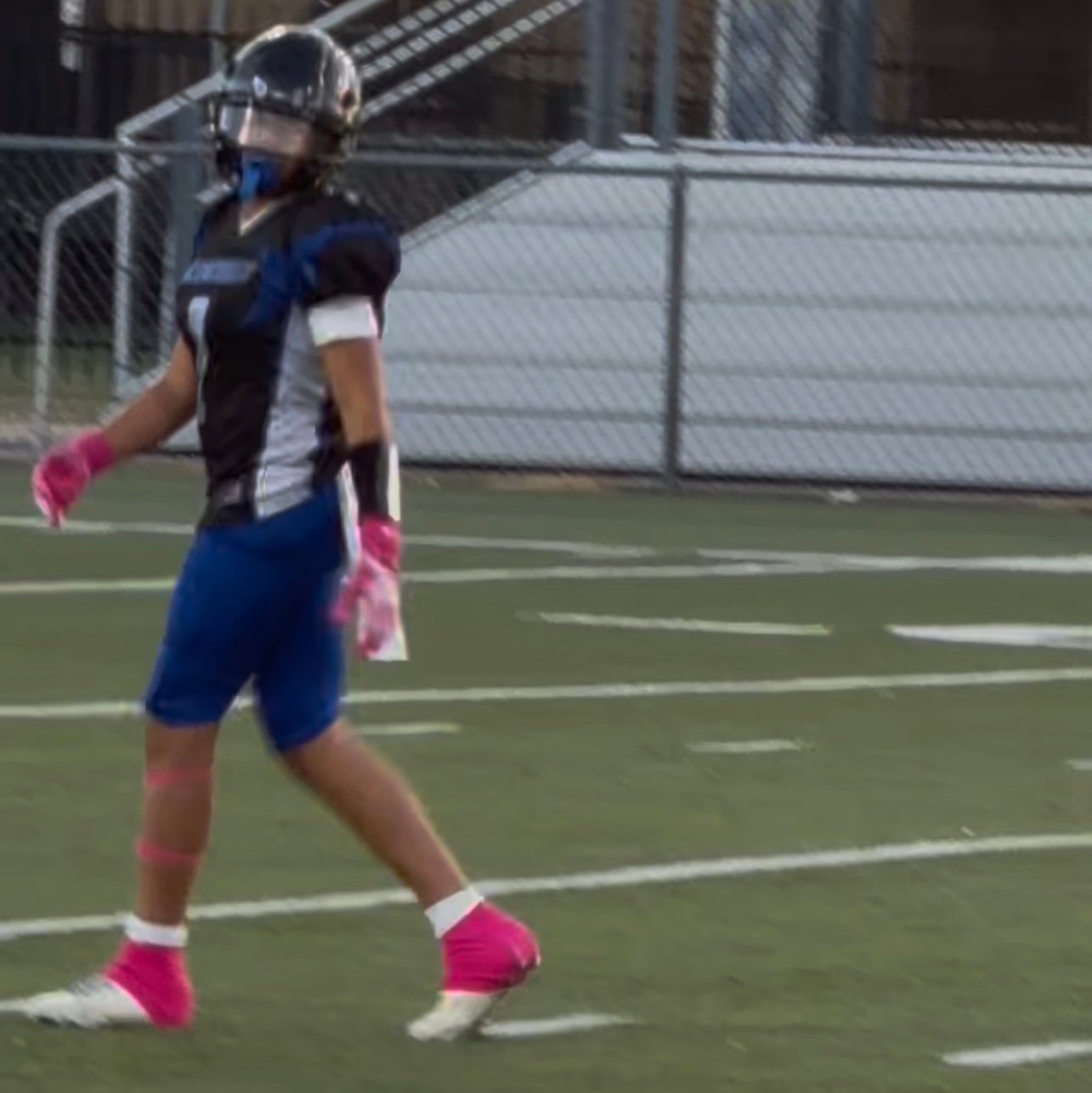 MaccDaBulldozer's profile picture. |5’9|139|RB/LB|CO31|SEAGOVILLEMIDDLESCHOOL