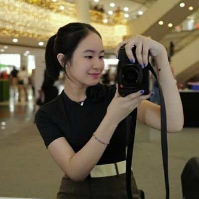 Prettybear98's profile picture. 🦋 #CAPRICE CAYETANO
🦋#ELISIA (#UNIS )
🦋#JL ( #AHOF )
🦋#KISSES DELAVIN
🦋#SOPHIA ( #KATSEYE )
🦋#JILLIAN WARD
🦋#SB19