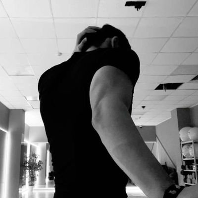 everydaywithaki's profile picture. 199× | isfj | late reply | หายคือหลับ