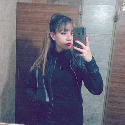 Irissuarez__'s profile picture. 