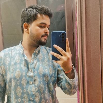 me_rishiiii's profile picture. Egoistic Maniac