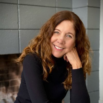 KarenScates1's profile picture. Strategic content marketer, writer, Argentine tango dancer, and wine lover.