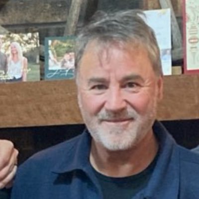 PaetzoldBill's profile picture. dying to live. no DMs please.