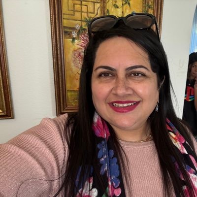 TiwariJo's profile picture. Personal Account📱GASHMEER MAHAJANI Admirer❤️WAHAJ ALI Admirer ❤️,SRK ADMIRER ❤️,Love Traveling,Music,Rainbows,Whales,Movie,TV Dramas ,Happy Energies🌈🐳❤️