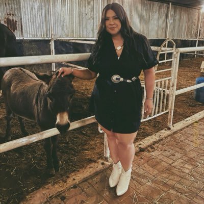 jadeellison_'s profile picture. 