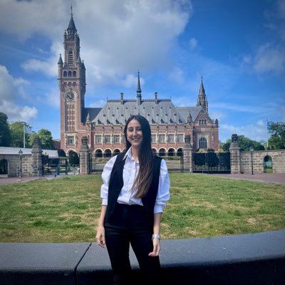 SofiBM's profile picture. Abogada, docente, e investigadora | UBA  Especialista y Magister en D. Penal | UdeSA