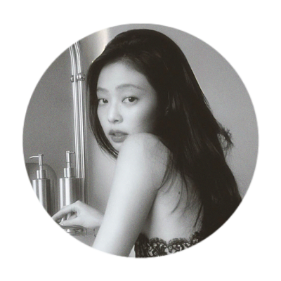 jennj's profile picture. Gilded soul,