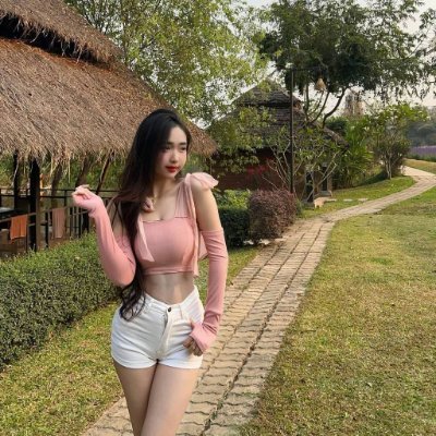 weiqi279829's profile picture. honestly , like , love, learn , open mind